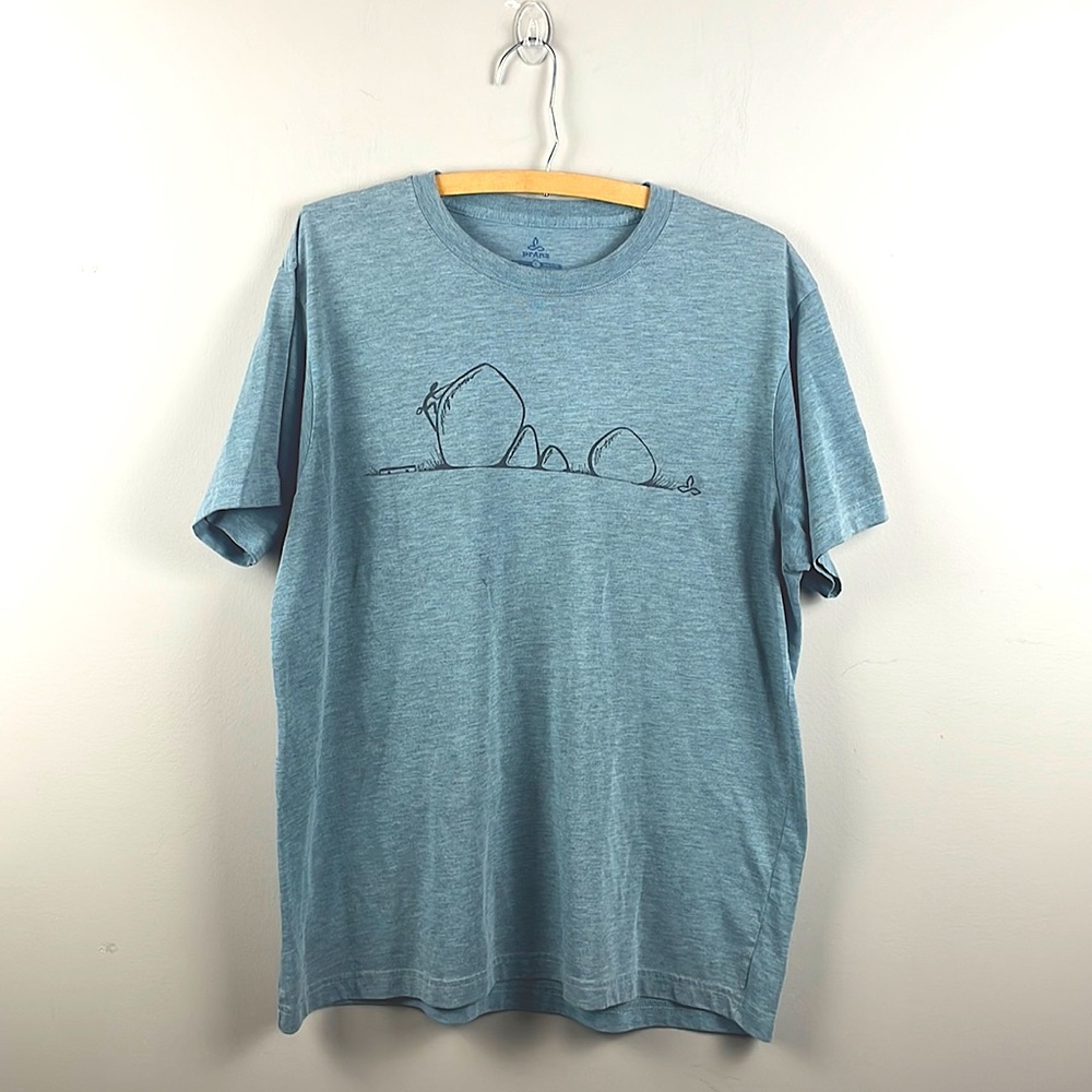 Large gray tee shirt
